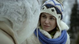 Только что устроилась на работу и её коллега её подставила.